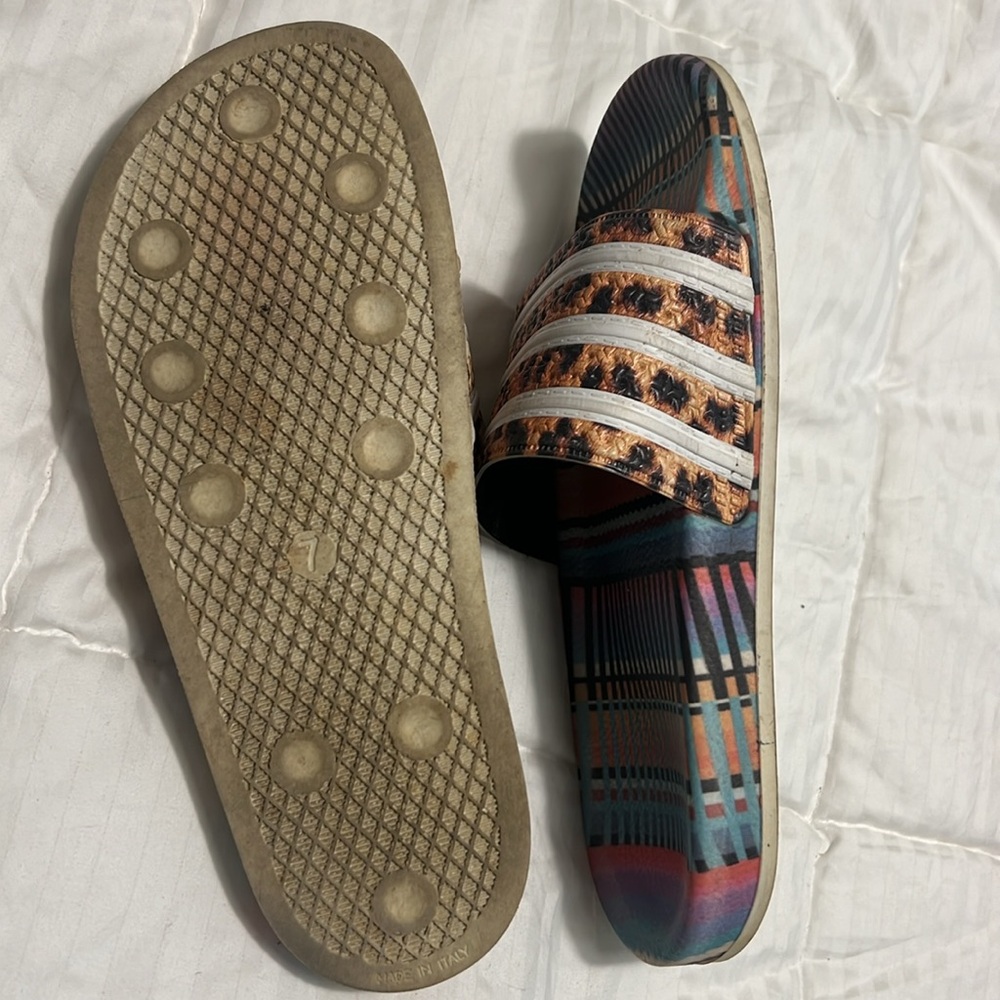 Adidas sandals - Picture 2 of 2